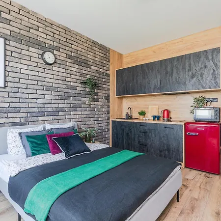 Superapart Przerwana 13 Ministudio *